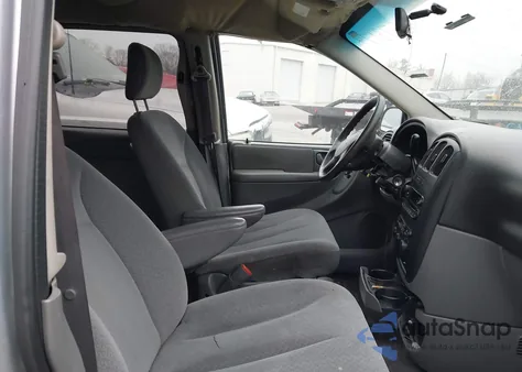 2005 Dodge Grand Caravan Se from USA, damaged, VIN 1D4GP24R65B388929